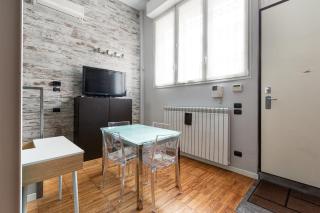 GuestHost - Milan - Gorla M1 Modern Studio! - Milan - 4