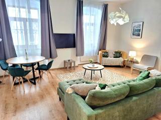 Apartment Emma - Old Town - Bratislava - 9