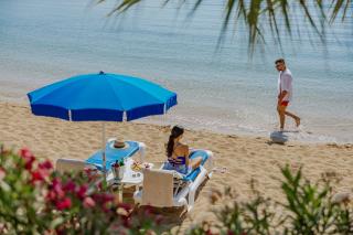 Golden Coast Beach Hotel - 1