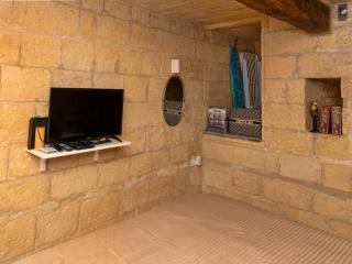 75 St Christopher Street, Valletta - La Valletta - 4