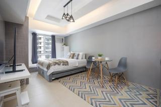 Furnished Studio in Avida Towers Riala, Cebu IT Park with Pool View, Fast WiFi, Netflix and More - 5