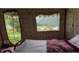 Camp Valley of flowers, Ghangaria - Lokpāl - 4