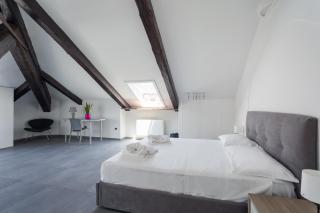 Duomo Loft in the City Centre By Dimorra - 6