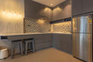 C141 Fully Loaded Best Facilities Nicest Apartment - 3