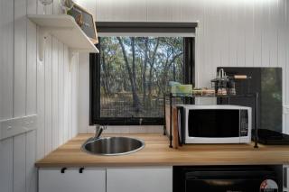 Treetops Farmstay 2 by Tiny Away - Maldon - 4