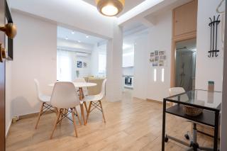 Athens central train station flat for 4 persons - Atene - 7