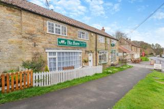 The Barn Guest House and Tearoom - Hutton le Hole - 0