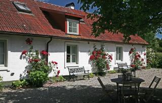 Stenrosgården - Kivik - 0