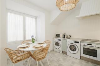 Apartment, with private terrace and in beachfront urbanization with heated pool, in Casares Costa - 4