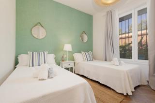 Apartment, with private terrace and in beachfront urbanization with heated pool, in Casares Costa - 3