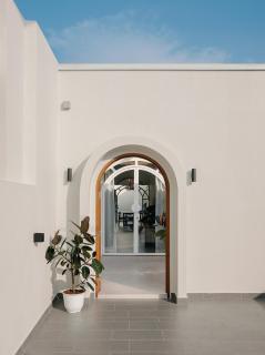 Mint Villa with Jacuzzi Pool - George Town - 8