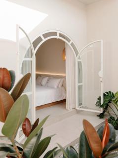 Mint Villa with Jacuzzi Pool - George Town - 6
