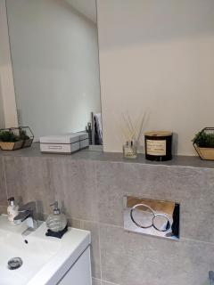Zen Haven Court - Luxury Double Room with Bathroom by East Croydon - South Norwood - 1