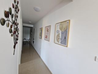 Apartman Hela s direktnim pogledom na more i zajedničkim bazenom - Banjole - 2