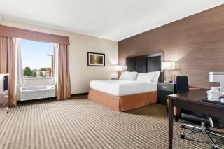 Best Western Plus Fergus Hotel - Fergus - 1