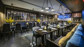 Mehood Lestie, Hangzhou West Lake Huanglong Sports Center Flagship Store - Hangzhou - 2