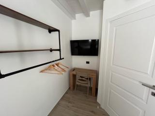 Demithos House - 4