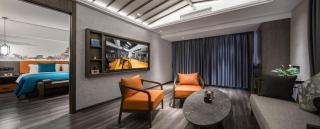 Mehood Lestie, Nanchang Bayi Square - Nanchang - 3