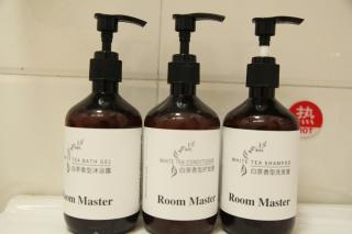 Ella International Hostel Kashgar - Near Ancient City - Shuttle & Private Car Service - Local & Cross-border Travel Arrangements - Bar & Café - Group Meals & Party Events - Luggage Storage - 2