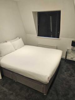 Queens Place - 1 Bedroom Apartment - Brighton & Hove - 2