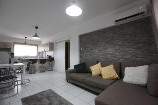 Near the Beach Holiday Apartment - Limassol - 7