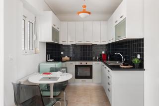 Large terrace studio - Athens - 3