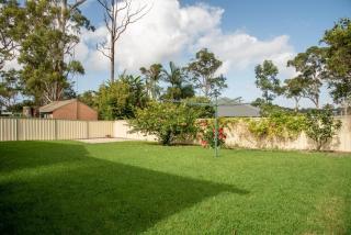 Entertaining Home In Convenient Location - Sanctuary Point - 6
