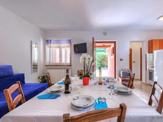 Apartment Vinka by Interhome - 4