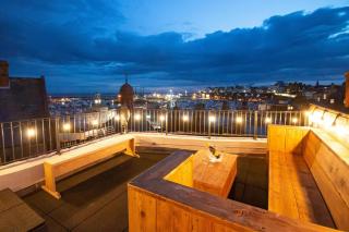 Harbourside Roof Terrace & sea views By ADLIV - 9