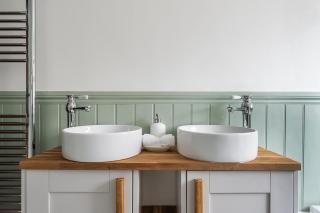 Gorgeous Thatched Cottage - 6