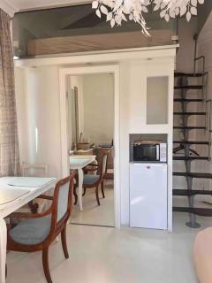 Joli studio avec mezzanine centre Cannes - Cannes - 1