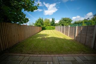 Stylish 3-Bedroom Townhouse in Leeds: Ideal for Leisure & Corporate Stays - Leeds - 9