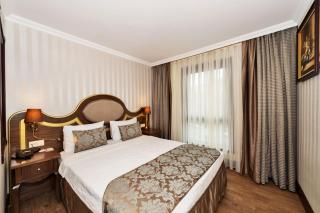 The Central Hotel - 9