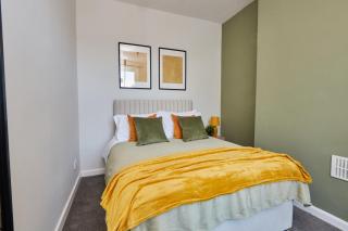 Charming 3 Bedroom House Darlington - Darlington - 5