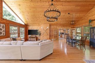 Torch Lake House Central Lake - 8