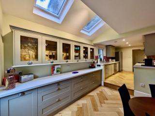 Impressive 5BR family home in Leafy - Londen - 2