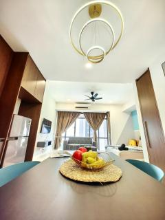 B2107 Grand Medini Pool View 100ms Netflix By STAY - 3