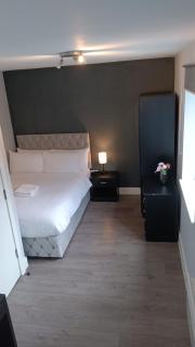 Letzi Private En-Suite Near Wembley - Londra - 7