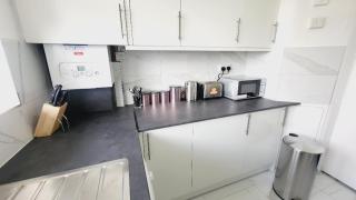 The Aryton Gould House - 2 to 3 Bed Apartment - 3
