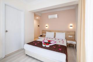 Viking Beach Hotel & Spa - Kemer - 3