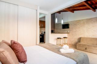 Studio na quadra do mar em Jurerê PR1362 - 0