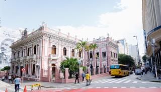 Bonito & Confortável a 600m do Centro Sul VZ1319 - 7