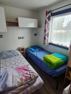 Mobil-home en camping proche de la mer - 3