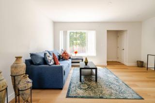 1 Palo Alto - Fully Furnished, AC, Private, Parking & Laundry - 1