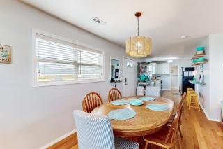 Sea View Cottage - North Topsail Beach - 6