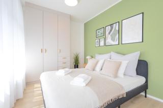 Bright 2BR - 8th floor, Balcony, Free Parking - by Gravity Prague - Prague - 0
