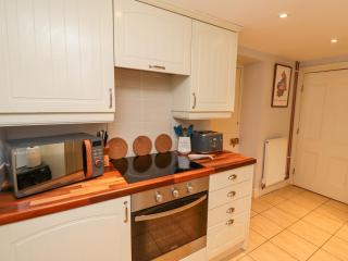 Woodcutters Cottage - 6