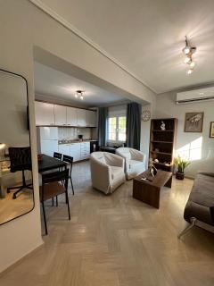 Aiolos Seaside Apartment - Marathos - 8