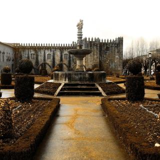 Rooms4you 2 in historic center of Braga - Braga - 8