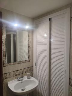 Tranquilo y acogedor bien conectado con playas - 3